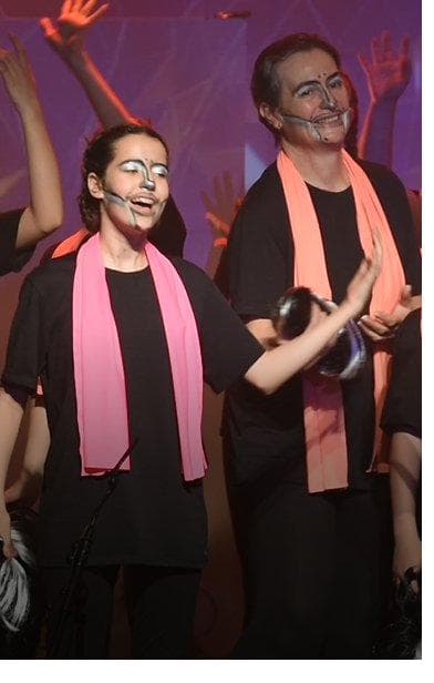 Corazon Singers scène